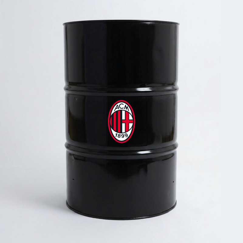 Vue du dessus d’un baril décoratif avec sticker supérieur AC Milan