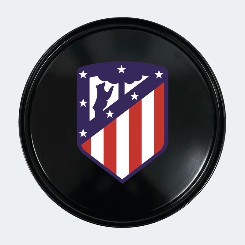 Vue de face d’un baril décoratif avec sticker inférieur Atlético Madrid