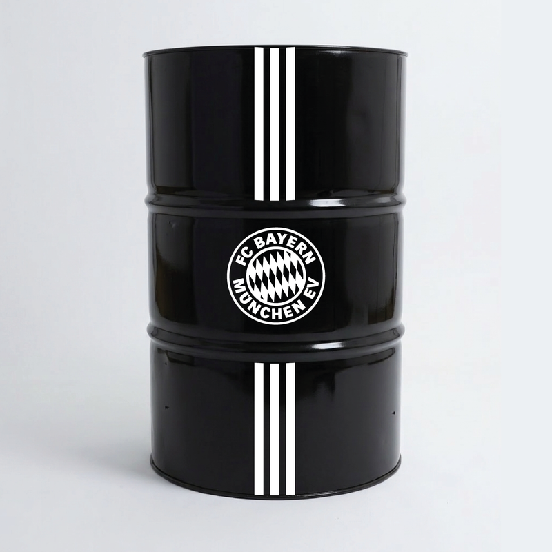 Vue de face d’un baril décoratif avec kit de 4 stickers FC Bayern München 