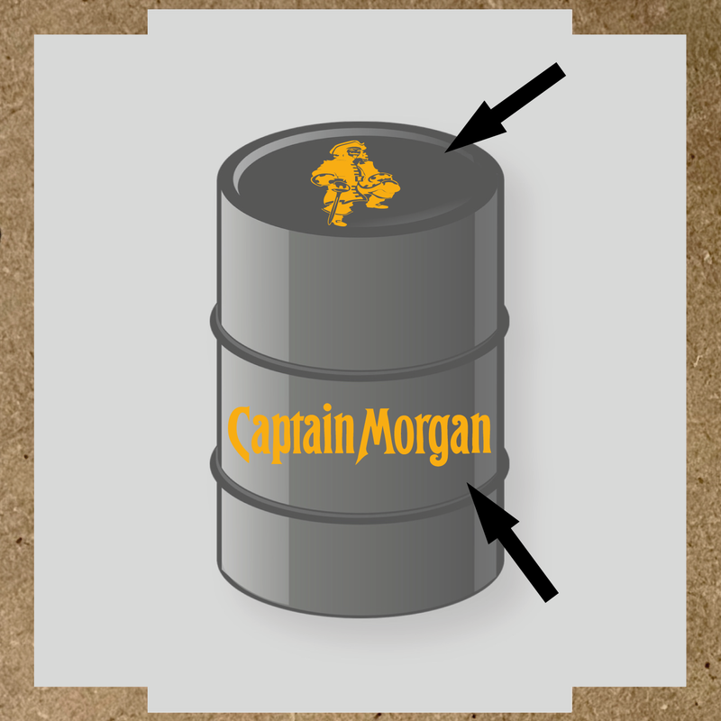 Kit de 2 stickers pour baril Captain Morgan, un avec un personnage de pirate sur le haut et l'autre avec le nom 'Captain Morgan' au bas. couleur:jaune foncé