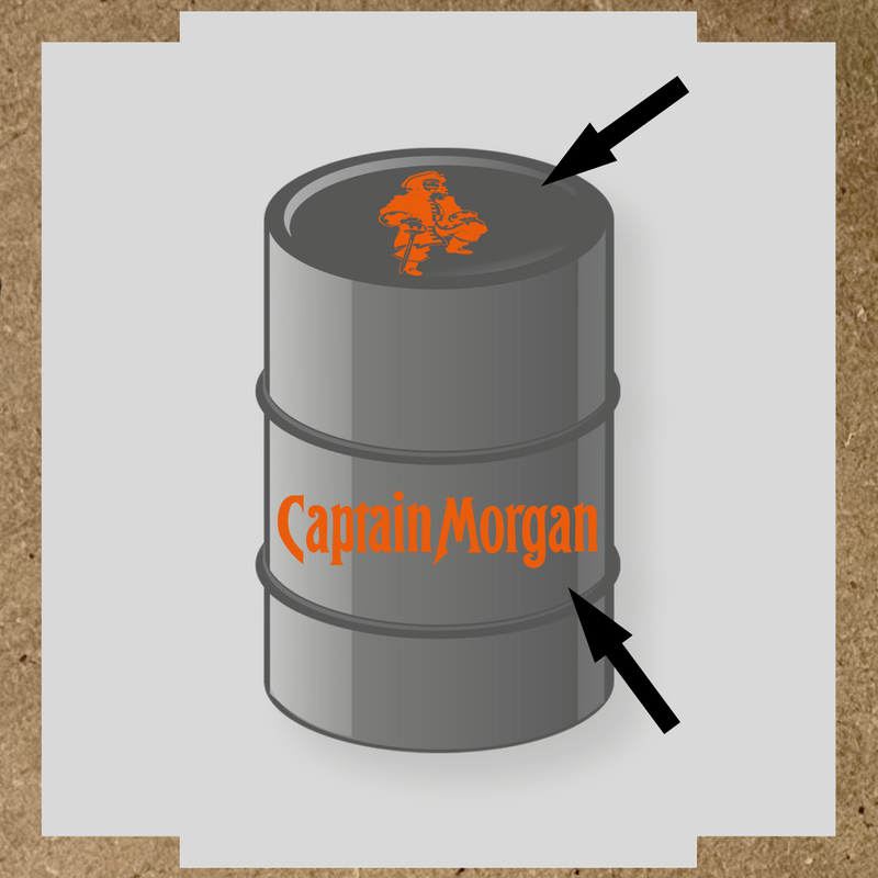 Kit de 2 stickers pour baril Captain Morgan, un avec un personnage de pirate sur le haut et l'autre avec le nom 'Captain Morgan' au bas. couleur:orange