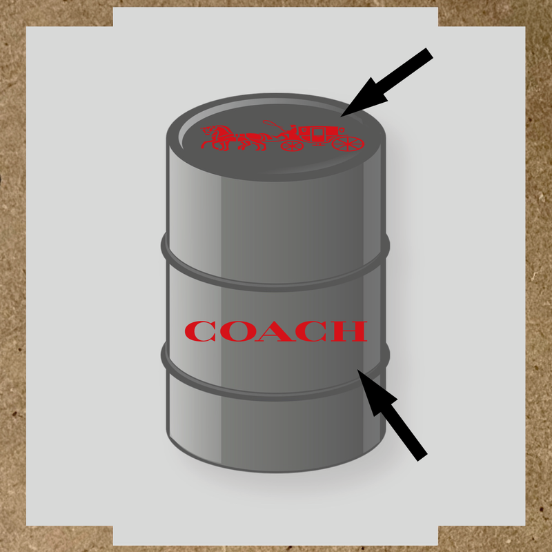 Visuel d'un kit de 2 stickers pour baril avec un design de diligence et le mot 'COACH' en blanc. couleur:rouge