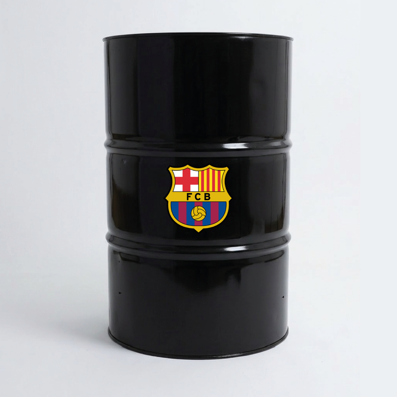 Vue du dessus d’un baril décoratif avec sticker supérieur FC Barcelone