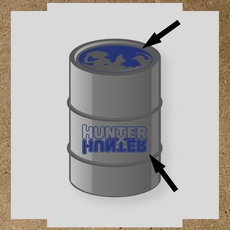 Kit de 2 stickers pour baril, incluant des silhouettes de personnages et le logo 'HUNTER' en lettres stylisées, sur un baril circulaire. couleur:bleu indigo