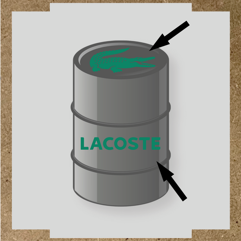 Illustration du kit de stickers pour baril LACOSTE, représentant un crocodile blanc et le texte 'LACOSTE' en blanc sur un baril. couleur:vert jade