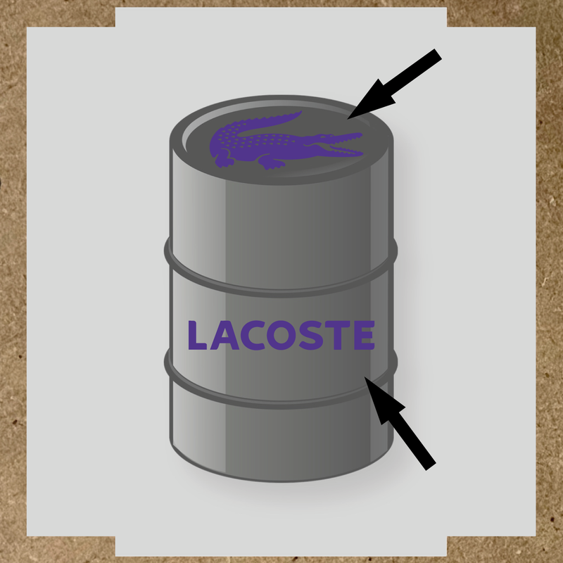 Illustration du kit de stickers pour baril LACOSTE, représentant un crocodile blanc et le texte 'LACOSTE' en blanc sur un baril. couleur:violet