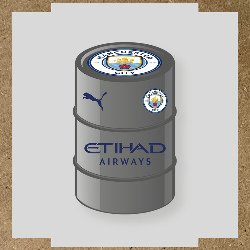Kit de 4 stickers Manchester City pour baril décoratif affichant le logo de Manchester City et de Puma. couleur:bleu nuit