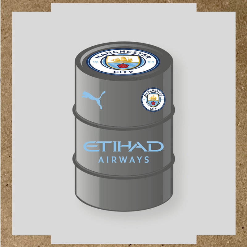 Kit de 4 stickers Manchester City pour baril décoratif affichant le logo de Manchester City et de Puma. couleur:bleu pastel