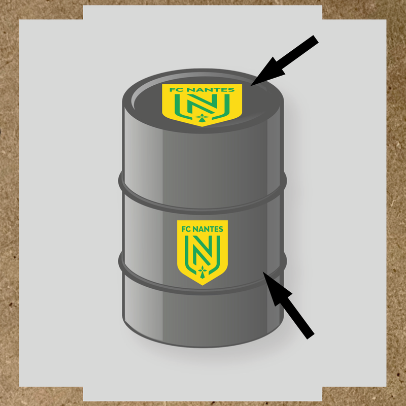 Kit de 2 stickers pour personnaliser un baril au design FC Nantes, mettant en avant un logo jaune et vert