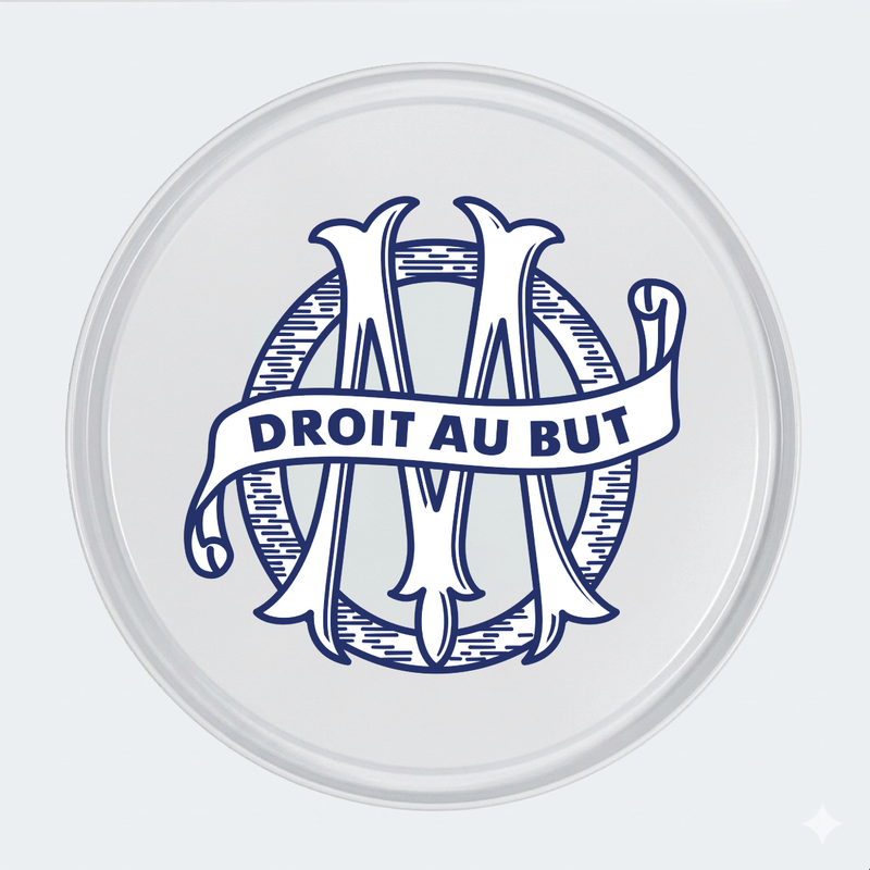 Vue de face d’un baril décoratif avec sticker inférieur OM 1899