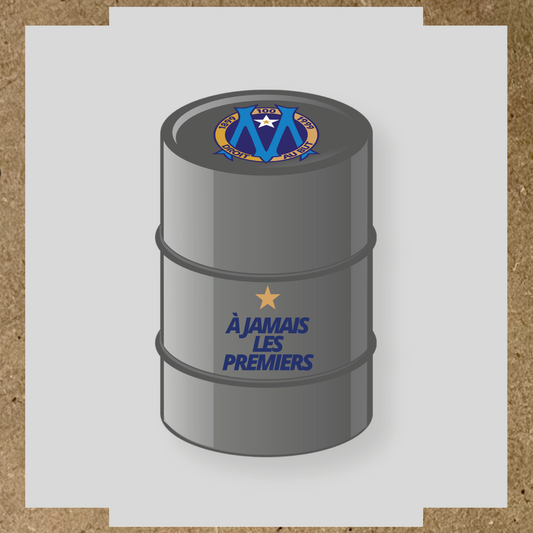 Kit de 2 stickers pour baril représentant un fût avec un logo en haut et le texte 'À jamais les premiers' en bleu