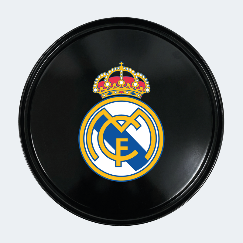 Vue du dessus d’un baril avec sticker principal Real Madrid version 2 
