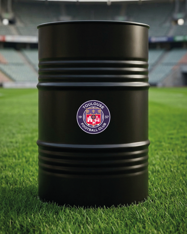 Mise en situation d’un baril décoratif avec kit de 2 stickers Toulouse